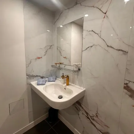 La Jacquinot Апартаменты *