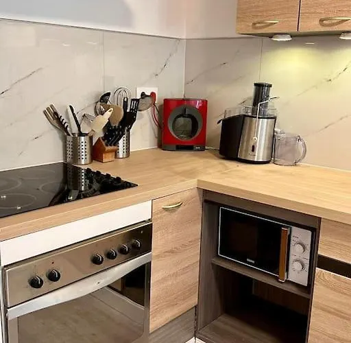 Апартаменты La Jacquinot