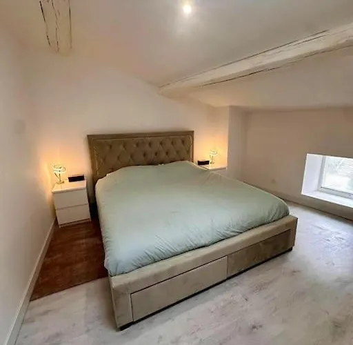 Апартаменты La Jacquinot