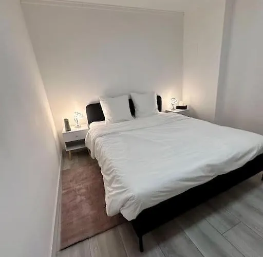 La Jacquinot Lägenhet *